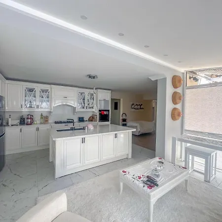 Oezel Huzurlu Marmaris